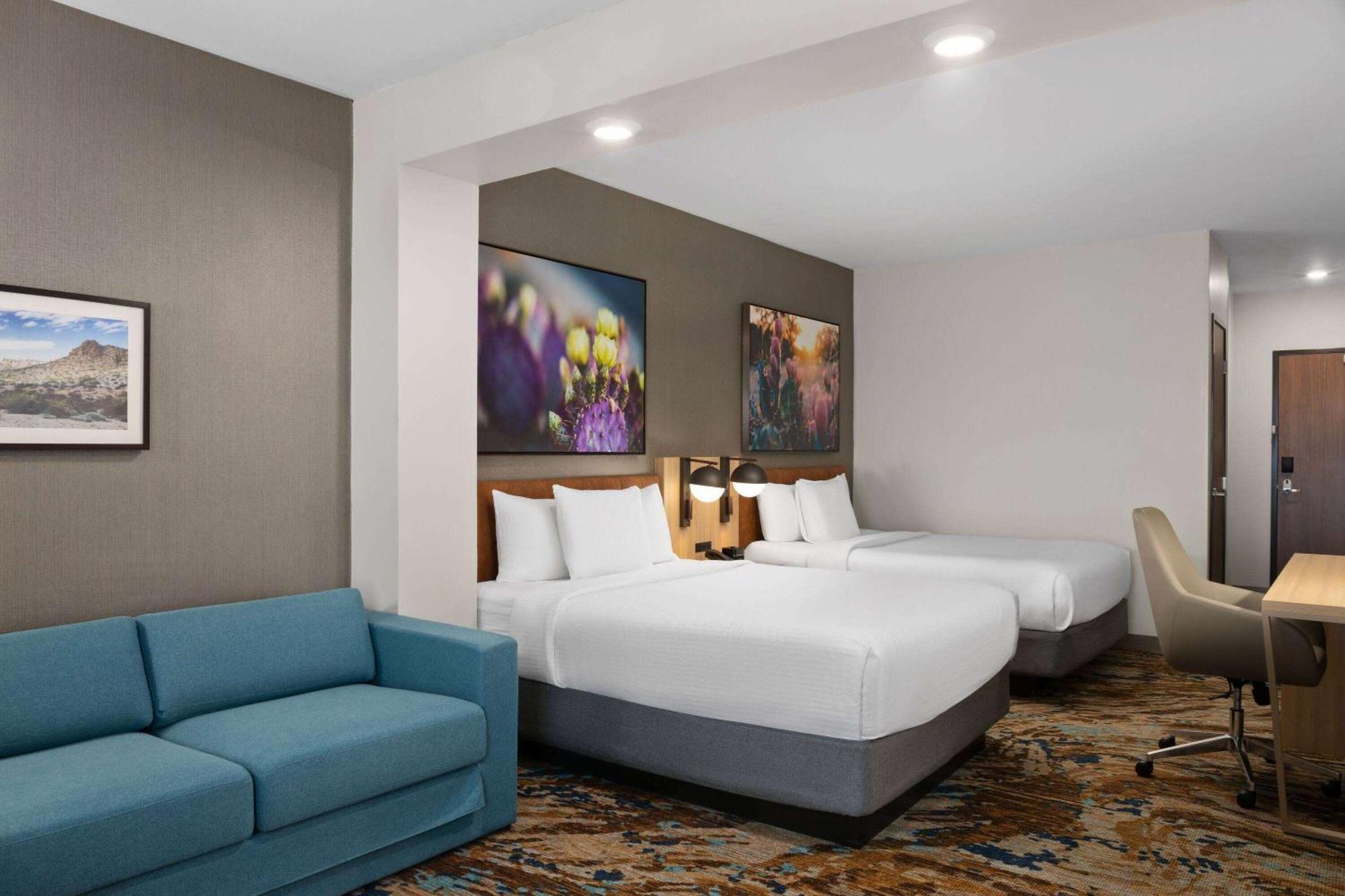 La Quinta Inn & Suites By Wyndham Yuma Esterno foto
